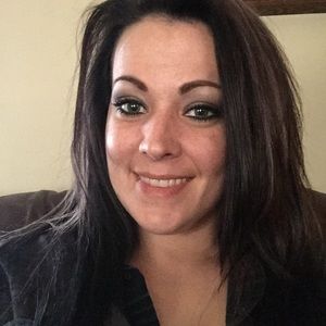 Meet your Posher, Tia